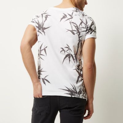 White leaf print t-shirt